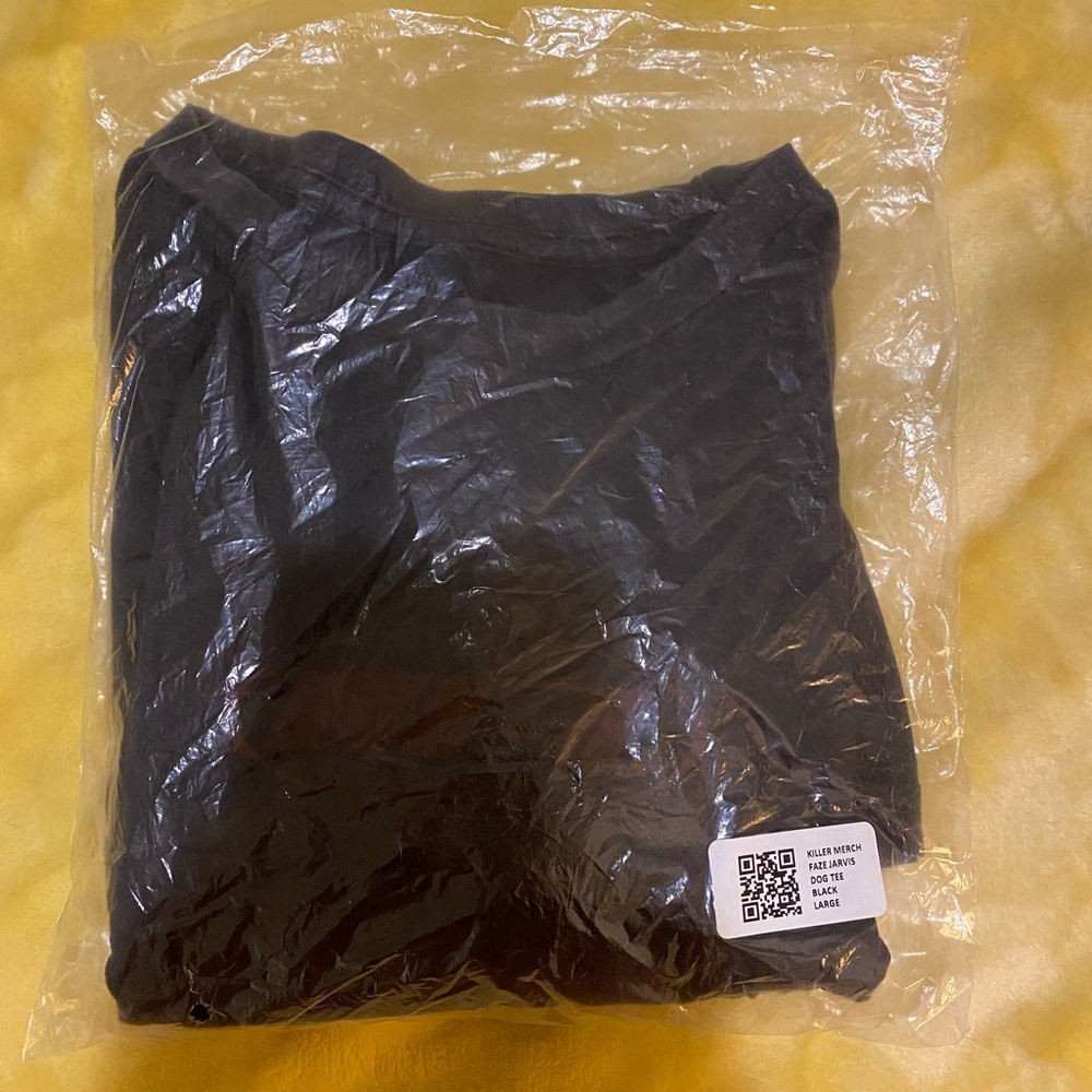 Faze Jarvis banned for like t shirt